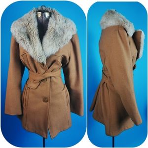 Awesome Faux Fur Collared Wool Coat